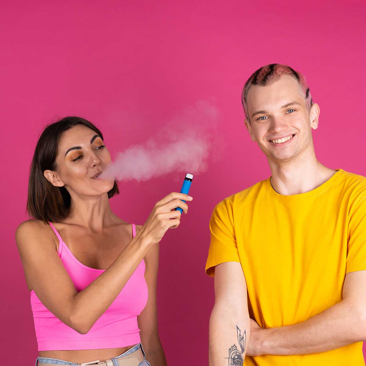 Vapeando Ando la leyenda de las vapes shop